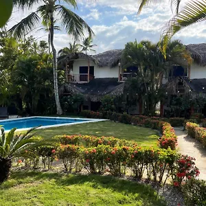  Villa Villasmana Playabonita Lasterrenas Nearbeach