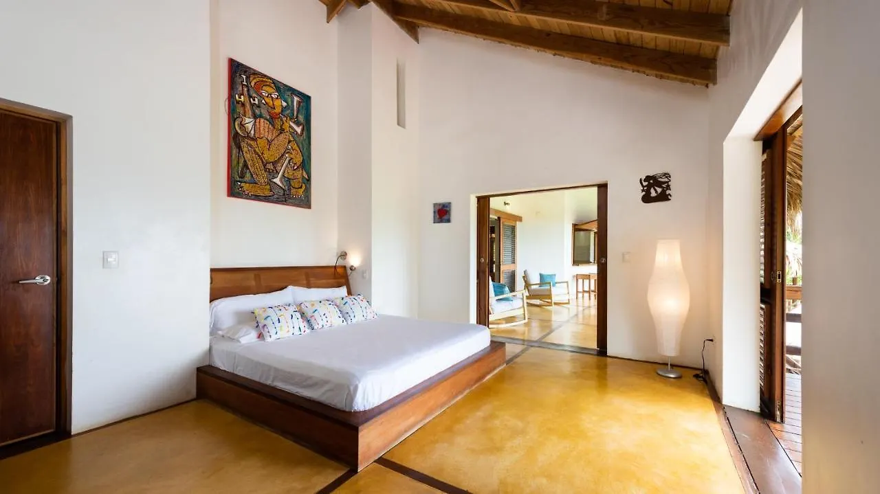 فيلا لاس تاريناسفي Casa Bambulita فيلة